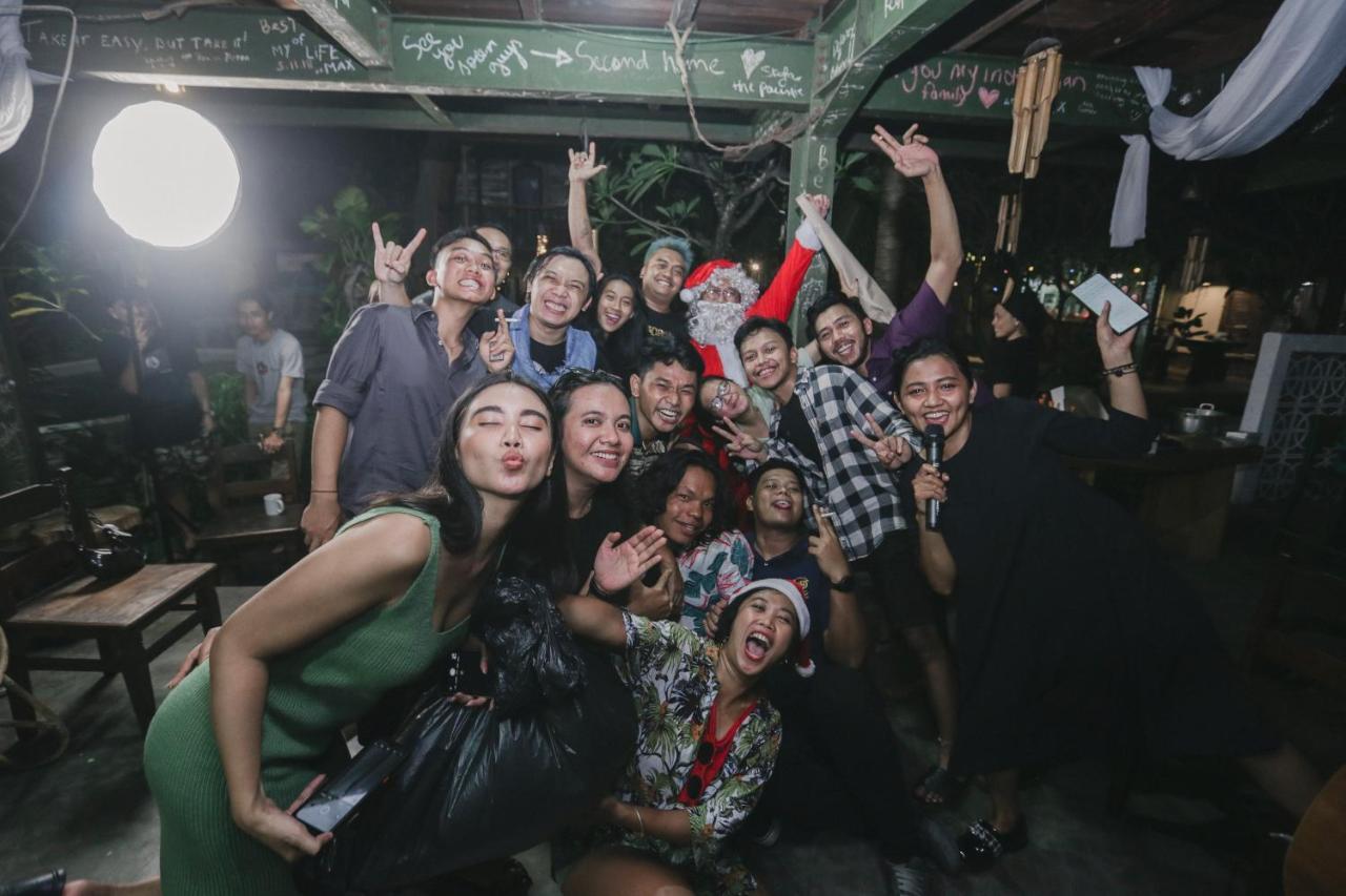 Da Housetel Kuta Hostel Kuta Lombok Kültér fotó