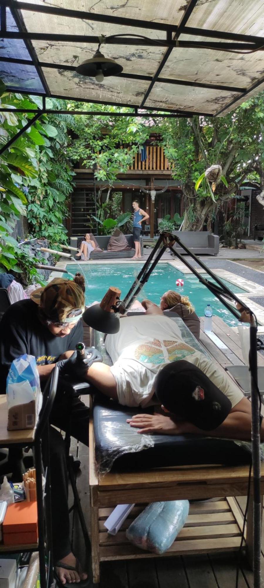 Da Housetel Kuta Hostel Kuta Lombok Kültér fotó