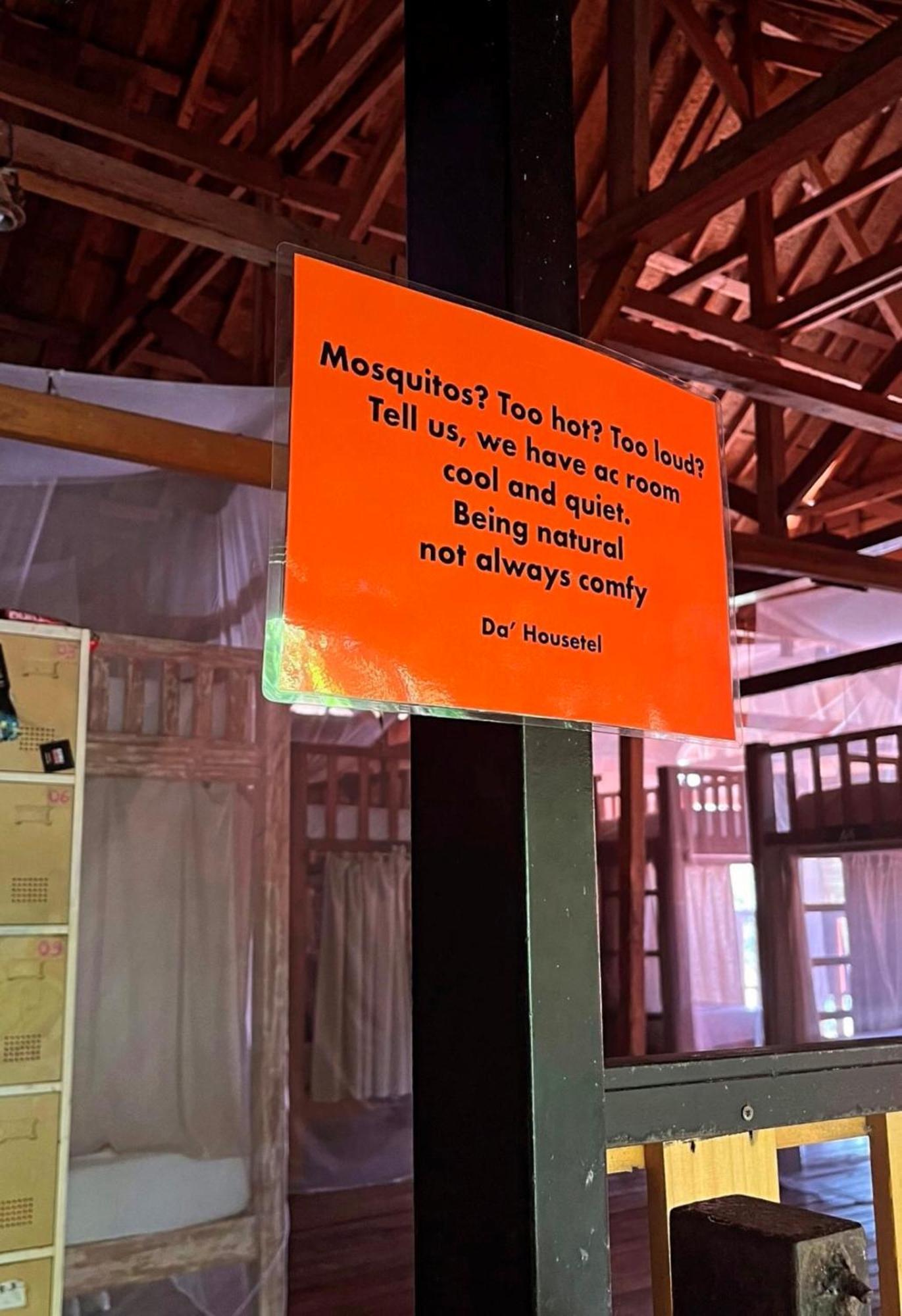 Da Housetel Kuta Hostel Kuta Lombok Kültér fotó